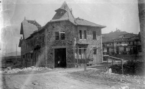 Casa Pagès en procés de construcció, 1928 (ACGAX. Fons Sadurní Brunet Pi. Foto Sadurní Brunet. Codi atribuït 27.1.22.2)
